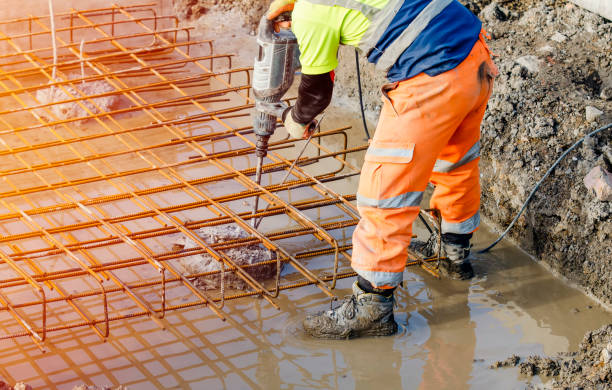 Best Concrete Slab Installation  in Oak Ridge North, TX